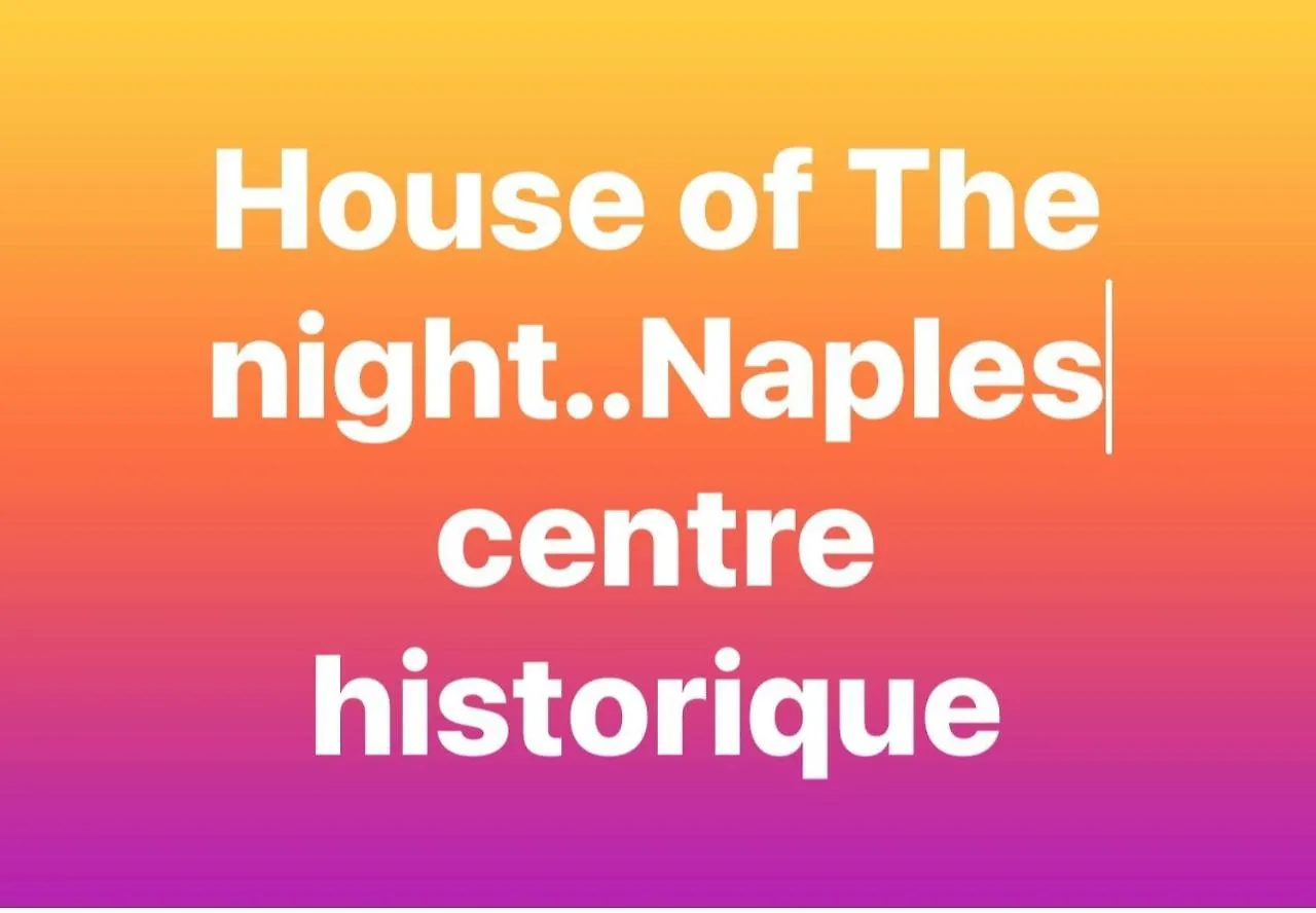 House Of The Night Apartamento Nápoles